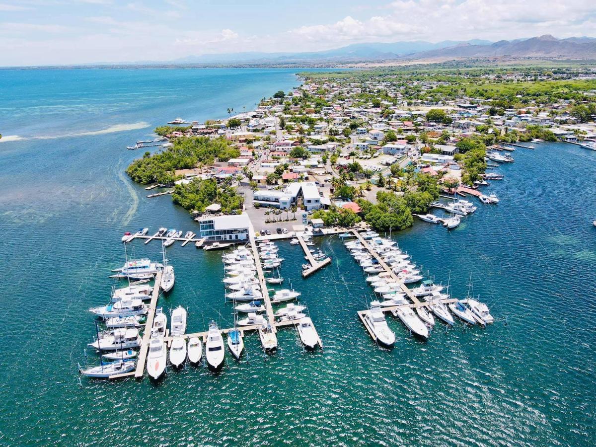 Hotel Marina De Salinas Extérieur photo