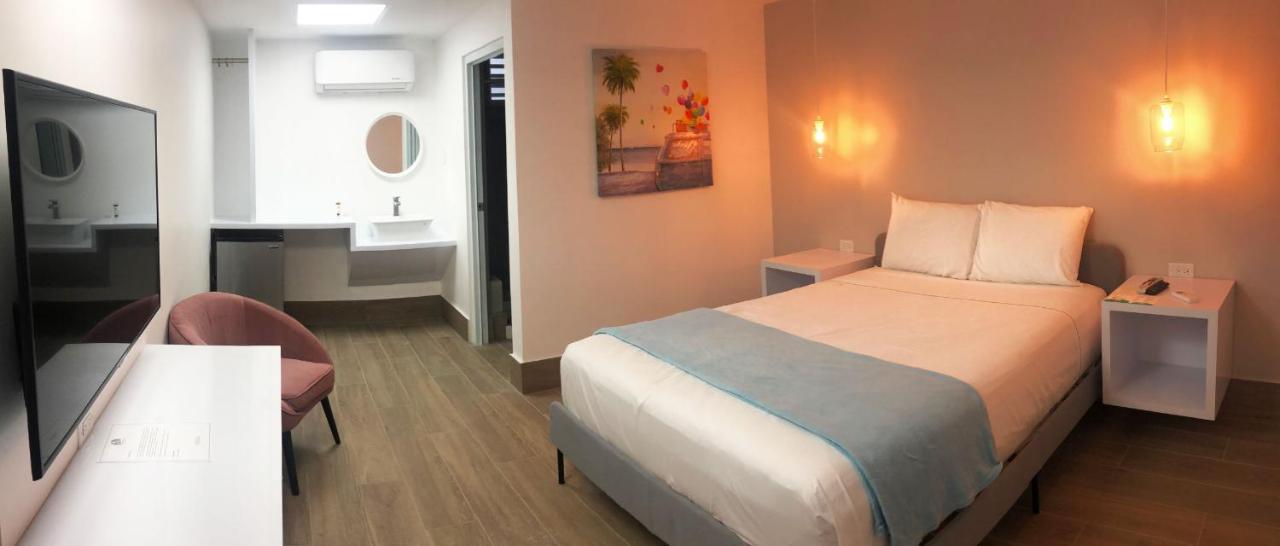 Hotel Marina De Salinas Extérieur photo