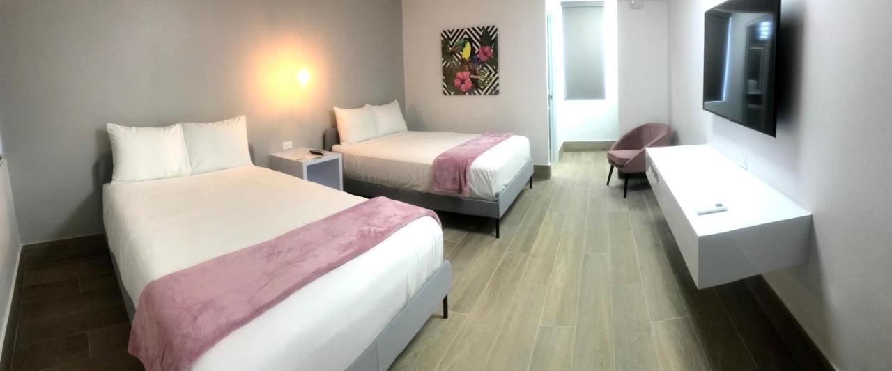 Hotel Marina De Salinas Extérieur photo
